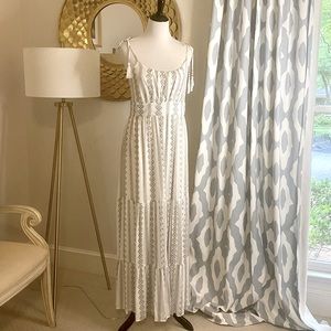 Vici Dolls Maxi Dress